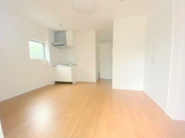 居室・リビング　※別部屋の参考写真です。