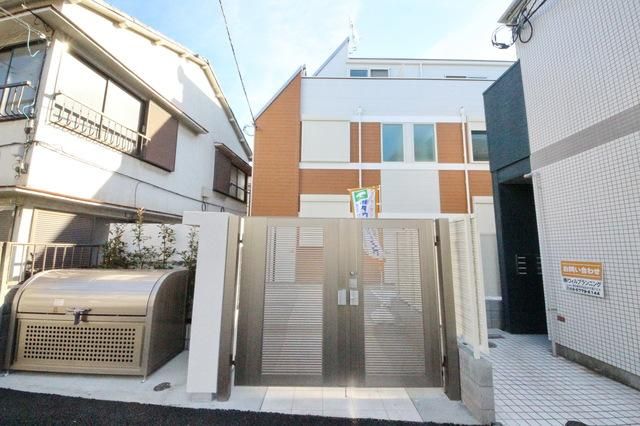 エントランス　★エントランス★