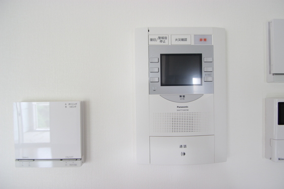 セキュリティ　※写真は別号室です