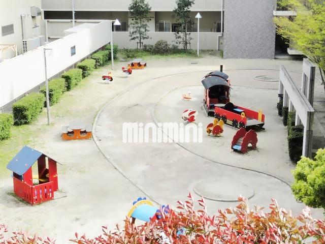 その他共有部分　マンション内に子供の遊び場があります