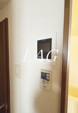 セキュリティ　モニター付きインターホンになります。