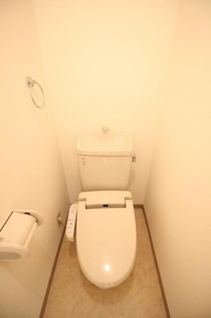トイレ　サンピア白山　文京区白山1