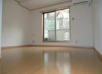 居室・リビング　サンピア白山　文京区白山1