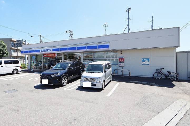 コンビニ　ローソン徳島西須賀町下中須店（コンビニ）まで232m