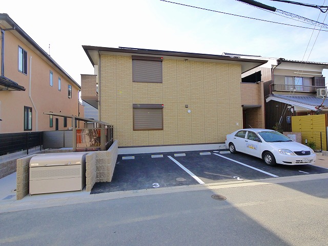 駐車場　駐車スペースもあります