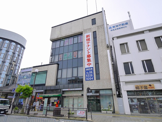 病院　吉富クリニック（病院）まで998m