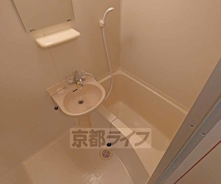 バス・シャワールーム　バスです。