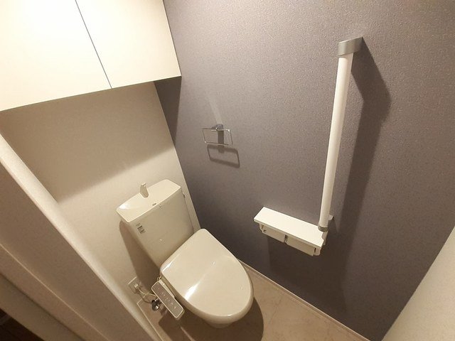 トイレ　シンプルで使いやすいトイレです