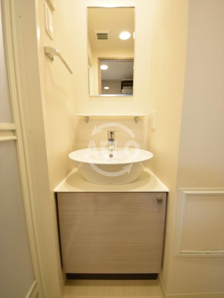 洗面設備　エスリード難波ステーションゲートサウステラス　独立洗面台