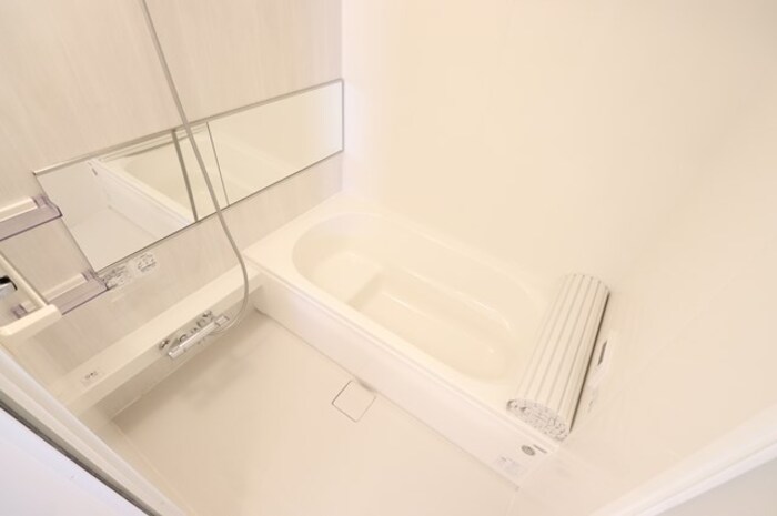 その他　追い焚き給湯式浴室（浴室換気乾燥機付）
