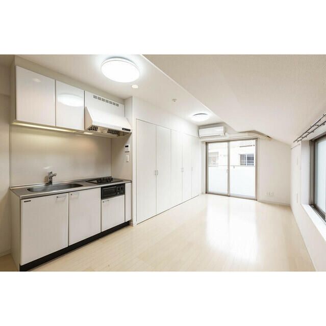 居室・リビング　おしゃれな居間です