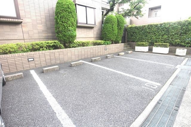 駐車場　★駐車場★