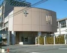 小学校　私立聖ドミニコ学園小学校（小学校）まで962m