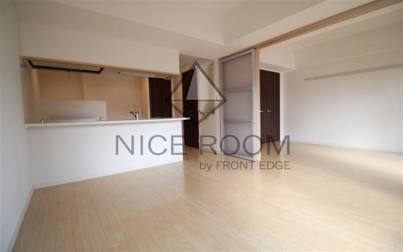 居室・リビング　プレサンス梅田北デイズ 　リビング