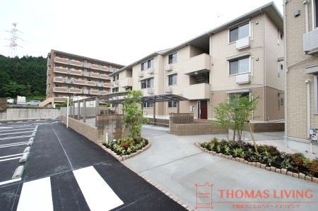 建物外観　粕屋町でのお部屋探しは、トーマスリビング粕屋店へご相談下さい