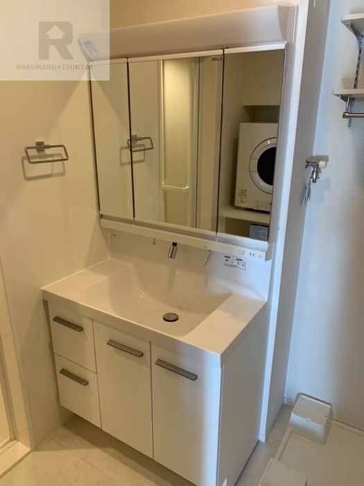洗面設備　乾燥機付きです！