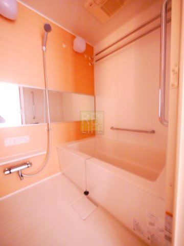 バス・シャワールーム　別部屋参考写真