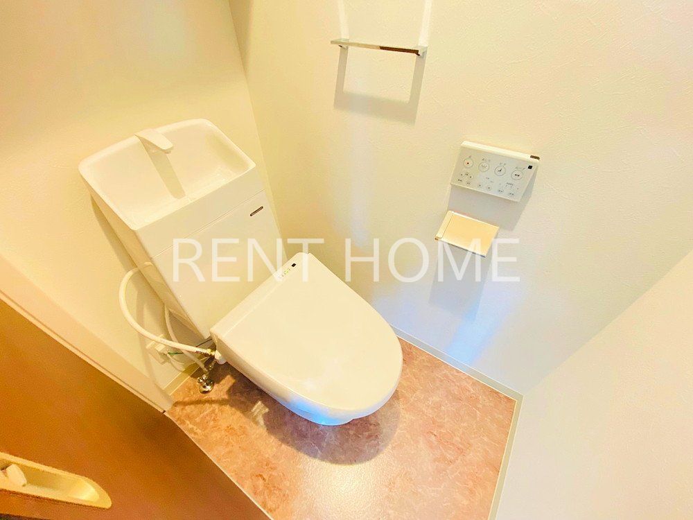 トイレ　ウォシュレット付き