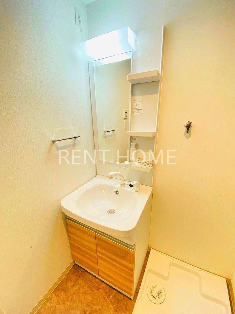 洗面設備　独立洗面化粧台