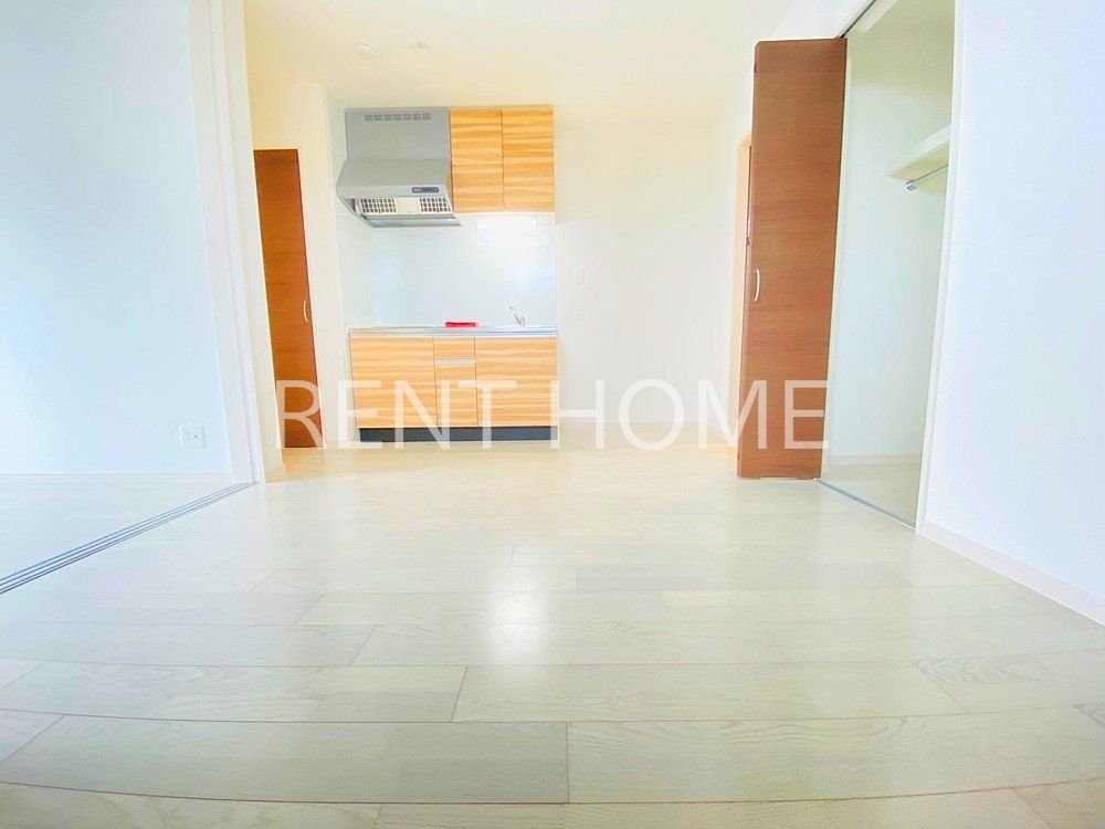 その他　リビング8.2帖