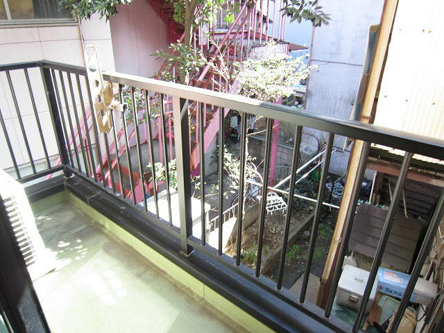 バルコニー　現況優先