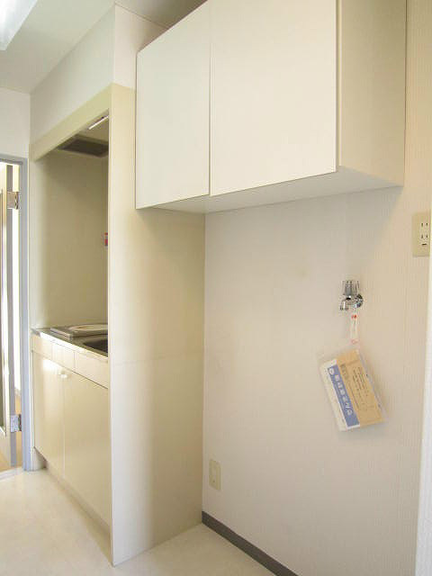 その他　洗濯機置き場。現況優先