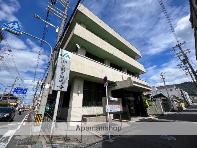 銀行　JA（銀行）まで558m