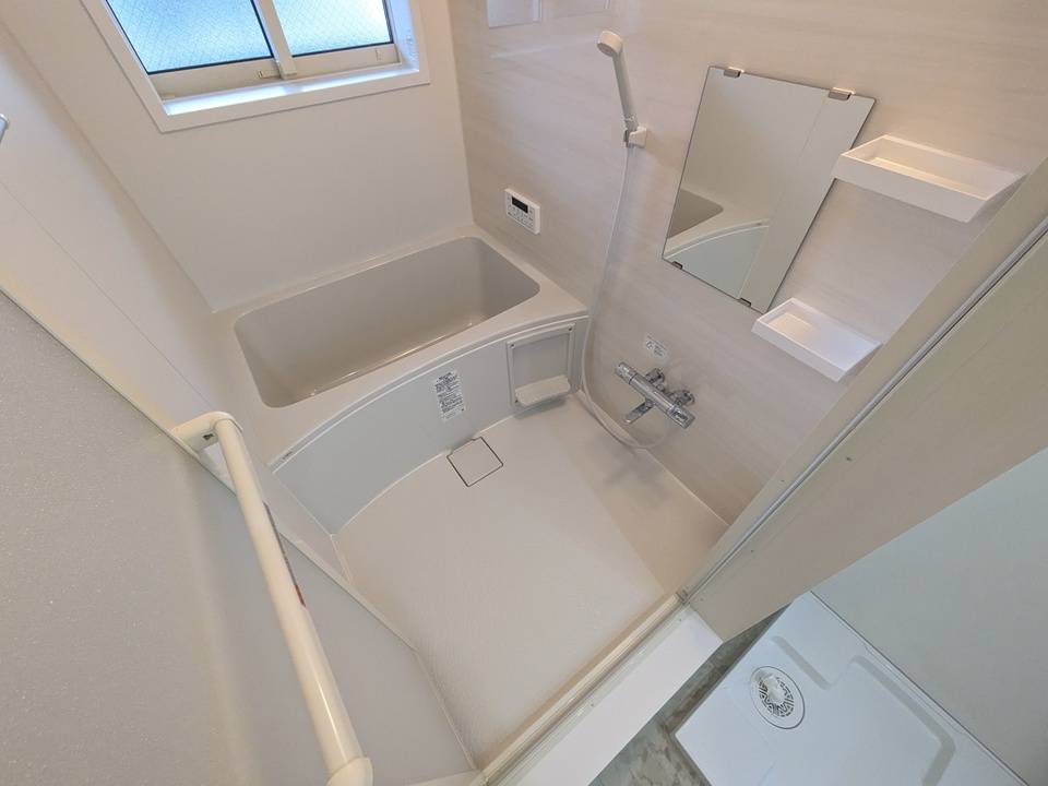 バス・シャワールーム　浴室