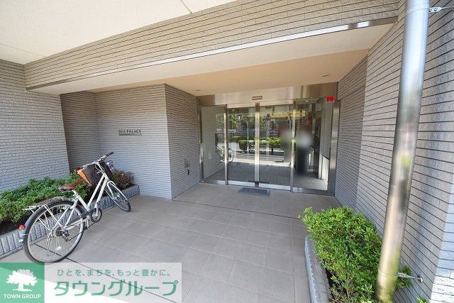 エントランス　★お問い合わせはタウンハウジングまで★