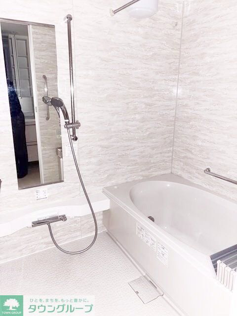 バス・シャワールーム　★お問い合わせはタウンハウジングまで★