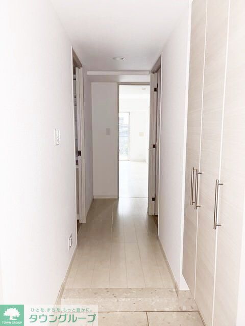 玄関　★お問い合わせはタウンハウジングまで★