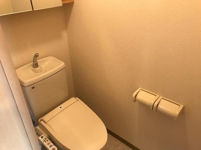 トイレ　シャワー付トイレ