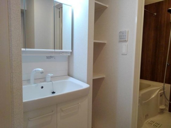 洗面設備　洗髪洗面化粧台