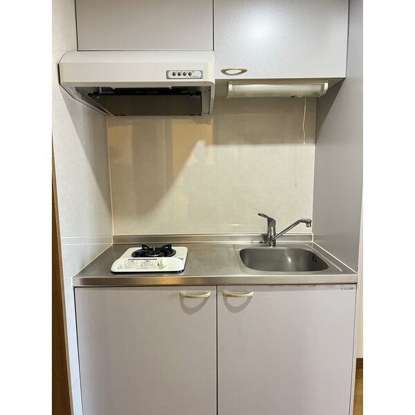 キッチン　※他部屋の参考写真です。