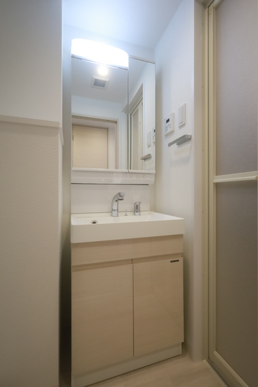 洗面設備　※別部屋の写真です