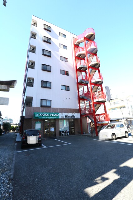 建物外観　☆小山駅まで徒歩圏内☆