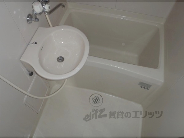 バス・シャワールーム　追炊き・自動湯張