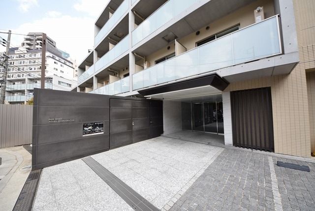 エントランス　建物の内部です