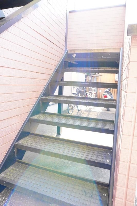 その他　共用階段
