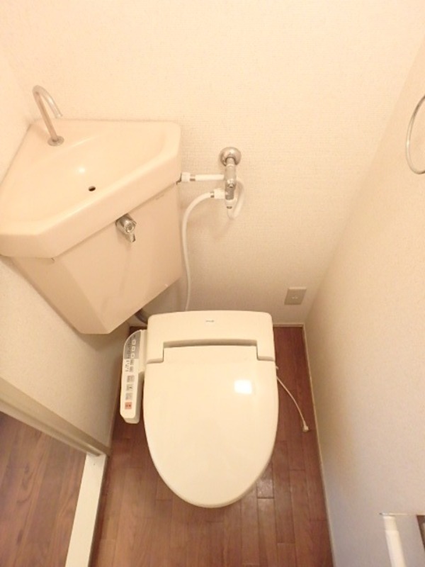 トイレ　図面と現状に相違がある場合には現状を優先