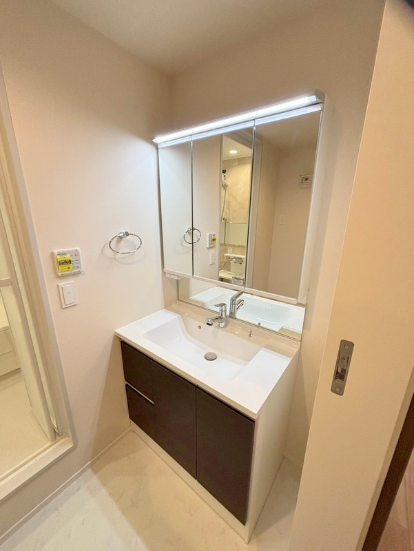 洗面設備　※同タイプ別号室