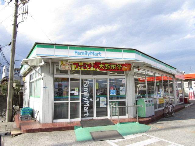 コンビニ　ファミリーマートMG川崎昭和店（コンビニ）まで259m