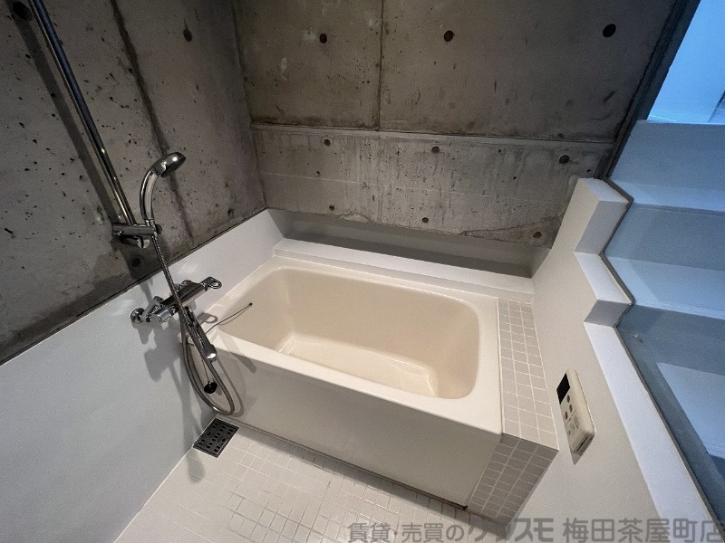 バス・シャワールーム　浴室