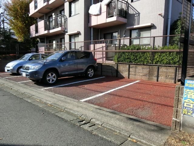 駐車場　★駐車場スペースです★