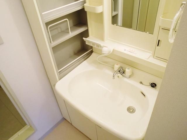 洗面設備　★生活に独立洗面台です★