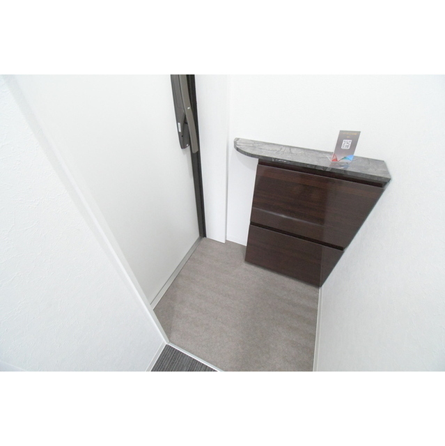 玄関　落ち着いた玄関です