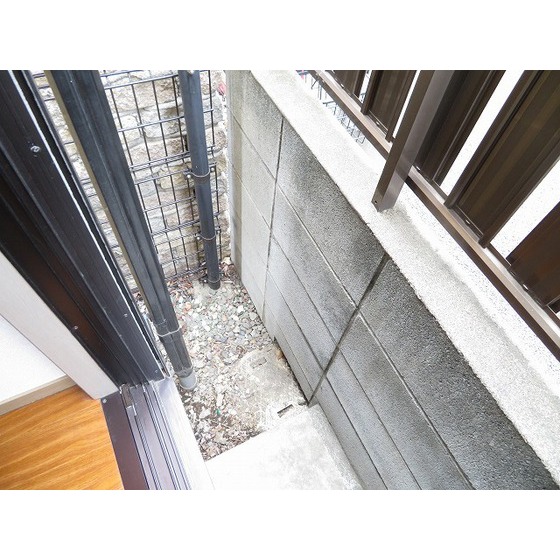 バルコニー　テラス