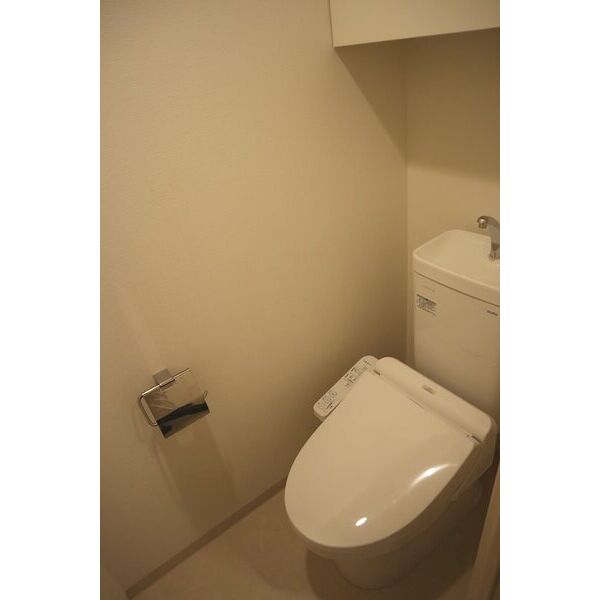 トイレ　温水洗浄便座付きでおすすめ！