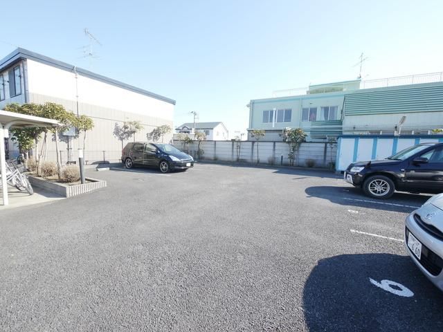 駐車場　★敷地内の駐車場です★