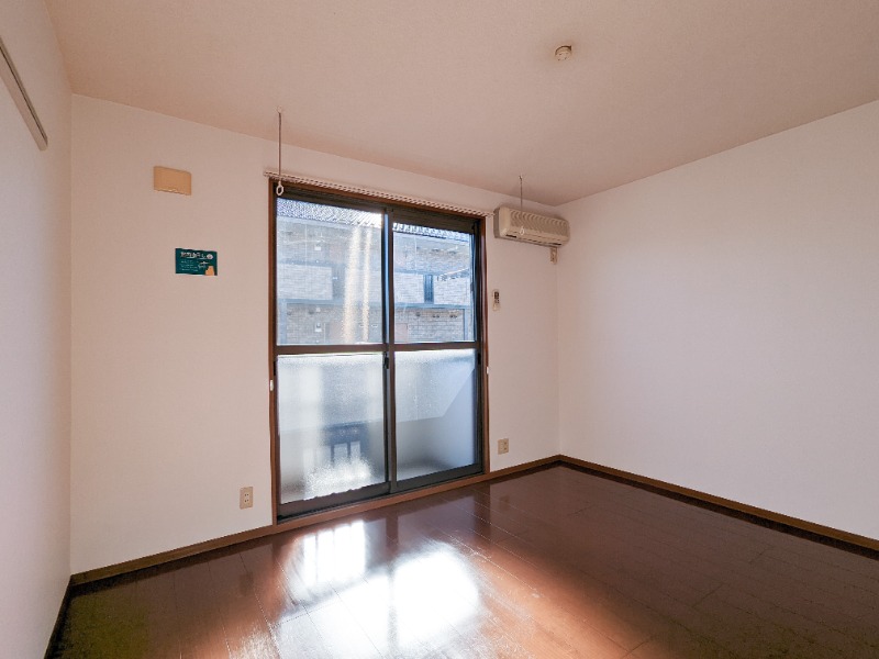 居室・リビング　図面と現状に相違がある場合には現状を優先